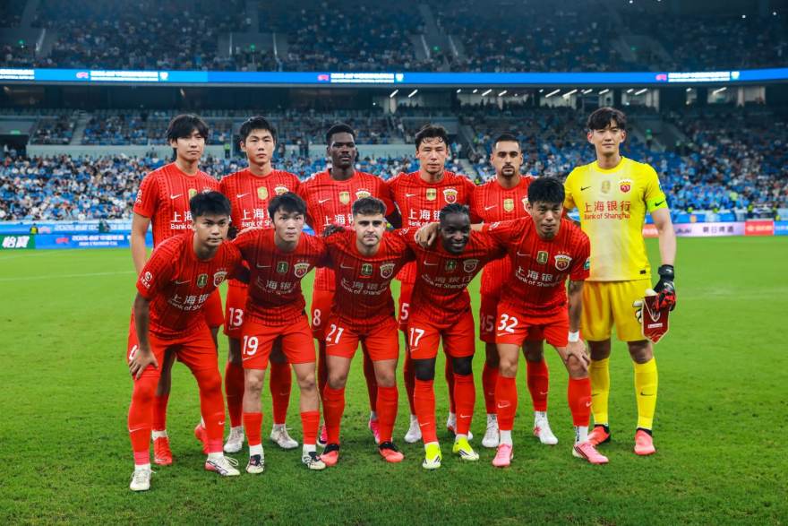 从录像分析室到临场指挥：一位战术教练讲述赛前七十二小时